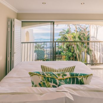 The main bedroom is a luxurious haven. Lie back and cast your gaze at the Indian Ocean stretching out to the horizon.
